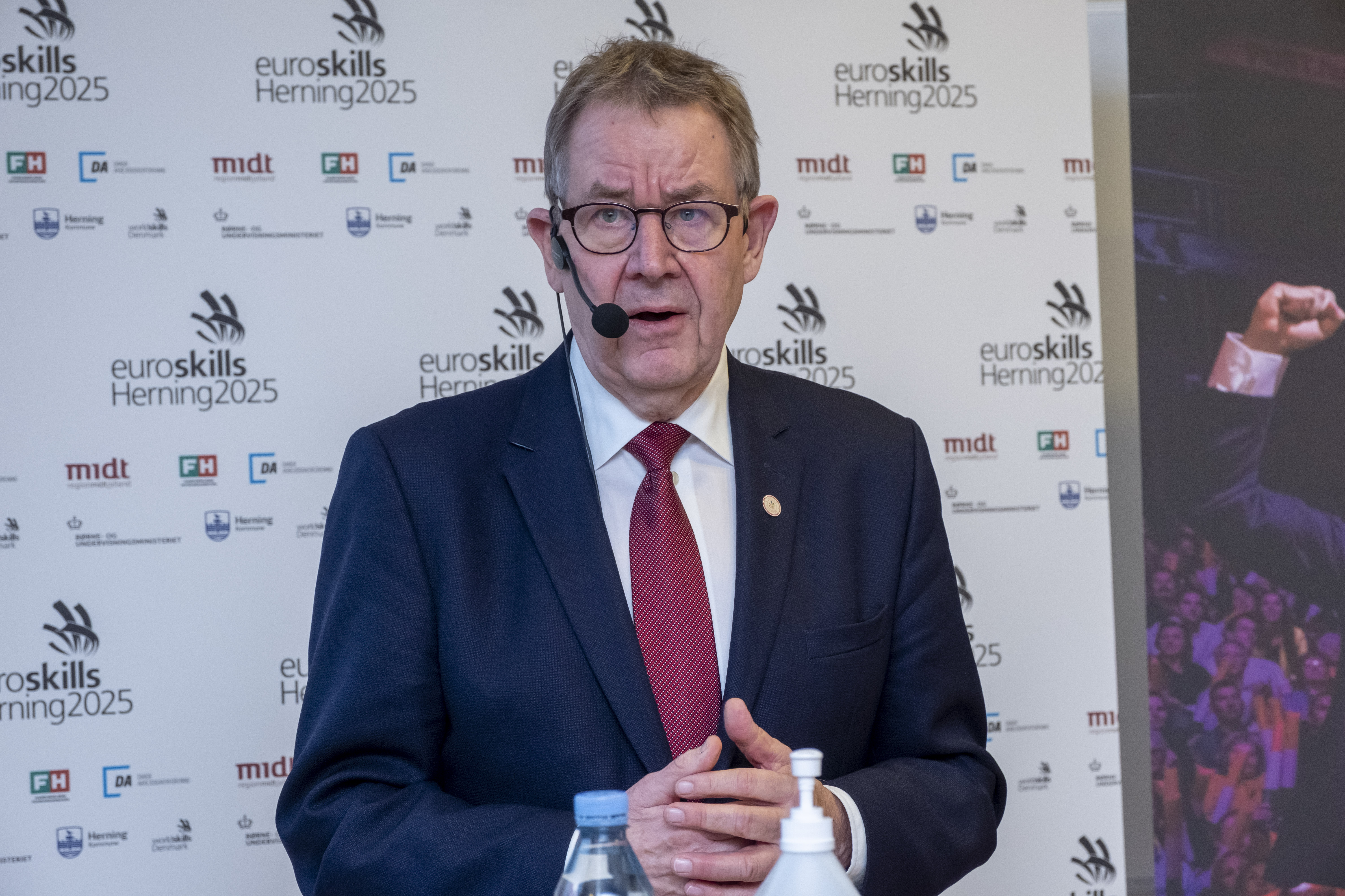 EuroSkills underskrift 007.jpg